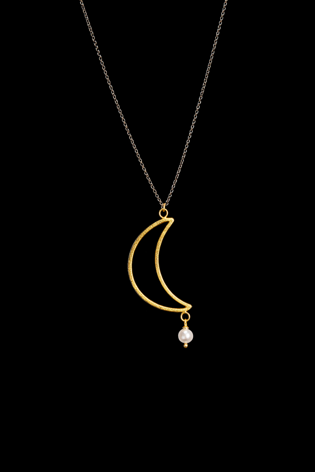 Half Moon Necklace – Μενταγιόν Μισοφέγγαρο με Μαργαριτάρι από ασήμι 925