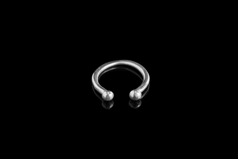 Kaia - Minimal ασημένιο δαχτυλίδι
