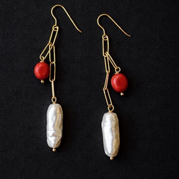 Folegadros earrings - Σκουλαρίκια με κοράλι και φίλντισι σε ασημένια επιχρυσωμένη αλυσίδα